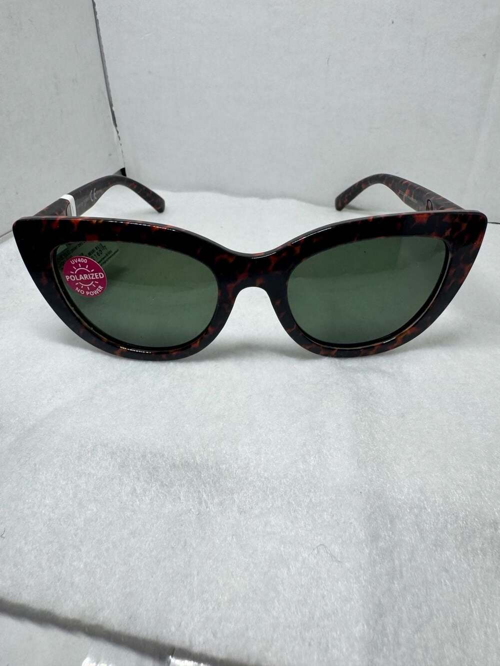 Peepers Capri Polarized Sunglasses in Leopard Tortoise